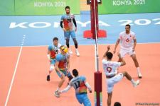 Kişi voleybolçulardan ibarət Azərbaycan yığması İslamiadada Mərakeş yığmasına qalib gəlib (FOTO)