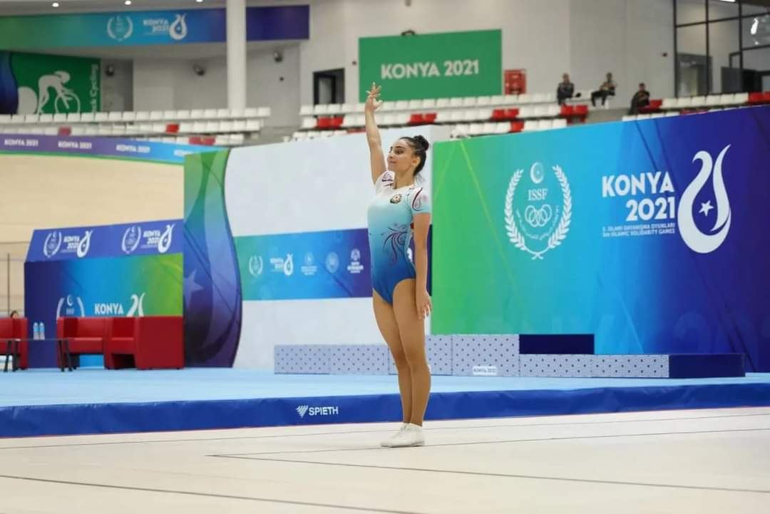 Azərbaycan gimnastı Mədinə Mustafayeva İslamiadada gümüş medal qazanıb