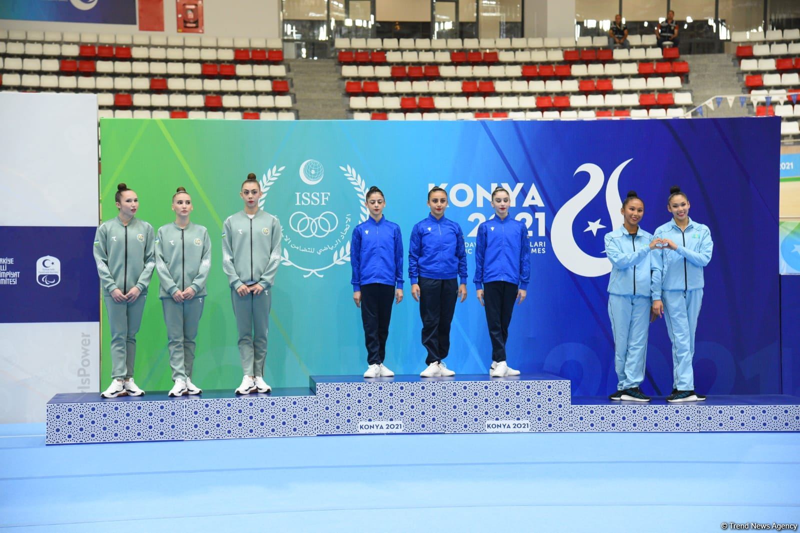 Bədii gimnastika üzrə Azərbaycan qrup komandası İslamiadada qızıl medal qazanıb (FOTO)