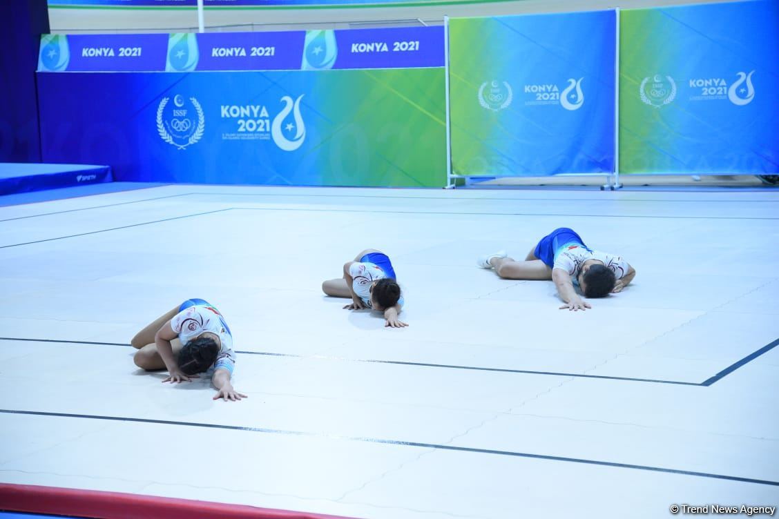 Azərbaycan gimnastlarından ibarət üçlük İslamiadanın gümüş müdalını qazanıb (FOTO)