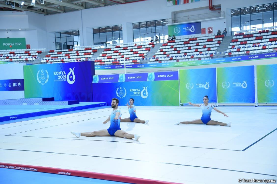 Azərbaycan gimnastlarından ibarət üçlük İslamiadanın gümüş müdalını qazanıb (FOTO)