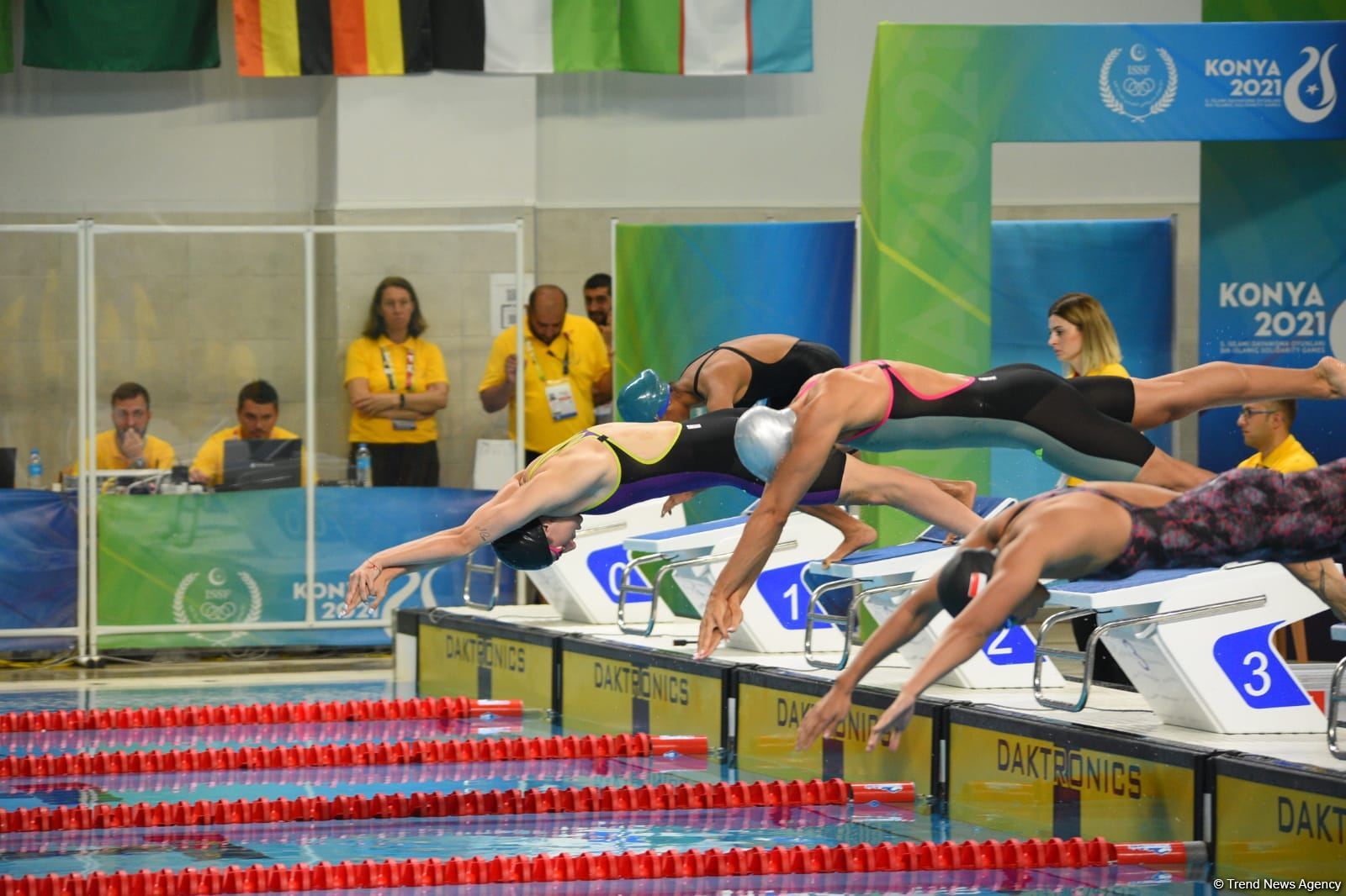Азербайджанские спортсмены по плаванию вышли в финал V Игр Исламской солидарности (ФОТО)