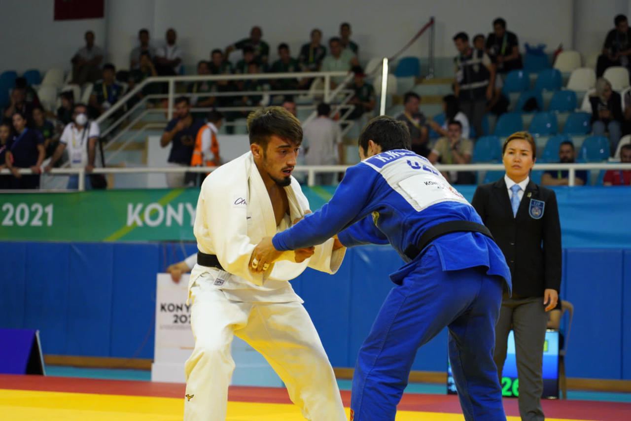 Azerbaijani judoka wins gold medal at V Islamic Solidarity Games (PHOTO)