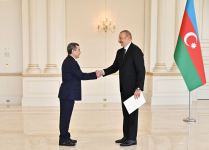 President Ilham Aliyev receives credentials of Turkmenistan's ambassador (PHOTO/VIDEO)