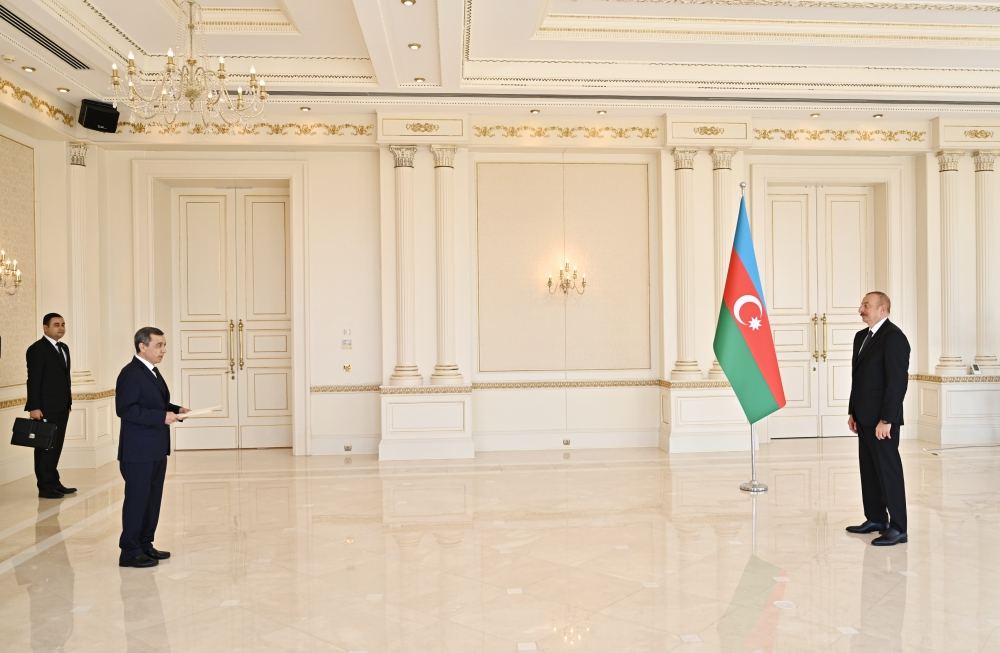 Туркменистан уделяет особое внимание отношениям с Азербайджаном - посол