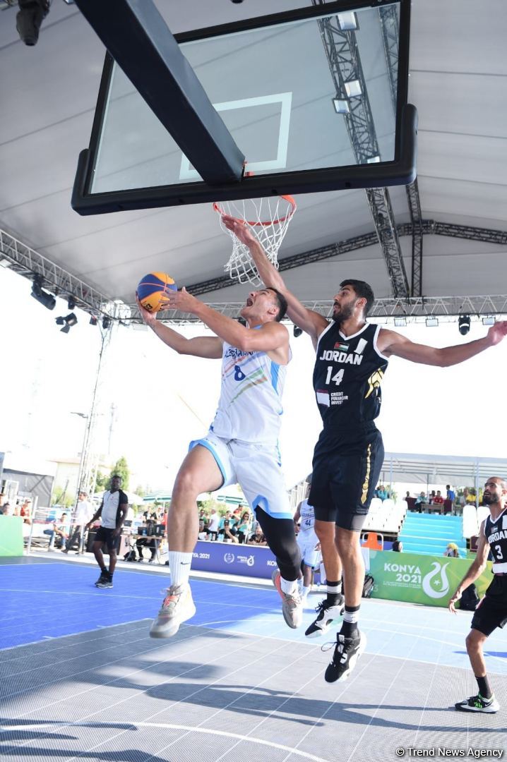 Azerbaijani basketball team reach semi-finals at V Islamic Solidarity Games (PHOTO)