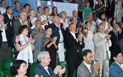 Президент Ильхам Алиев и Первая леди Мехрибан Алиева приняли участие в вечере памяти, посвященном 80-летнему юбилею Муслима Магомаева (ФОТО/ВИДЕО)