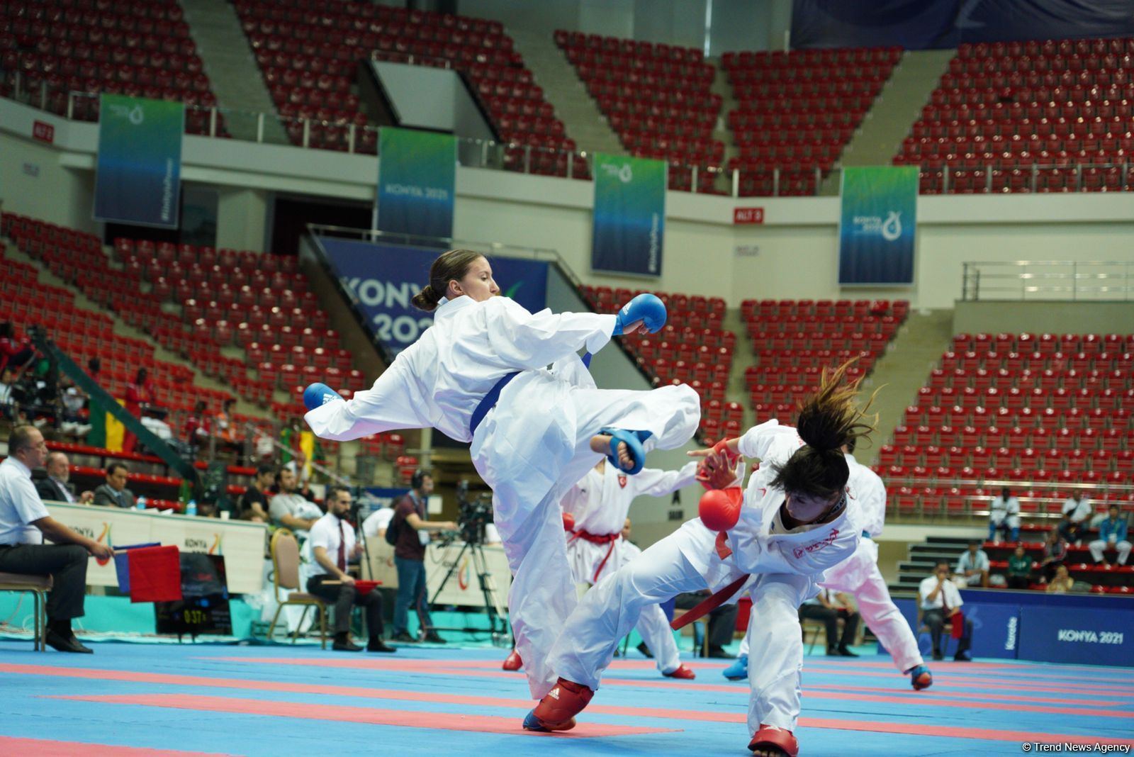 Azerbaijani karateka wins gold medal at V Islamic Solidarity Games (PHOTO)