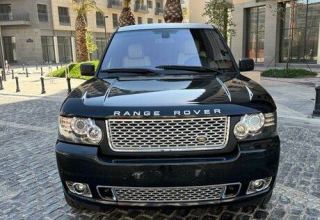 Bakıda qadının “Range Rover”i oğurlandı