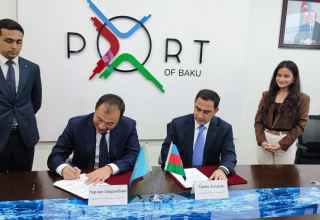 Bakı Limanı ilə Qazaxıstan şirkəti arasında memorandum imzalanıb (FOTO)