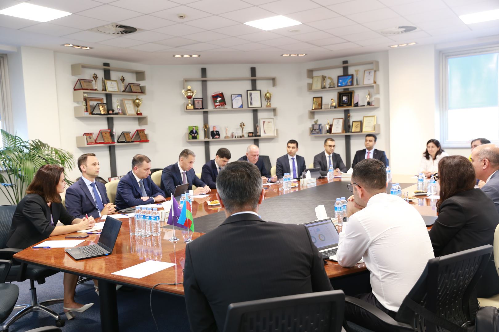 Министр Цифрового Развития и Транспорта Рашад Набиев провел встречу в Azercell (ФОТО)