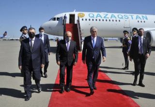 Kazakh President Kassym-Jomart Tokayev arrives in Azerbaijan for official visit (PHOTO)