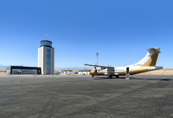 Zəngilan beynəlxalq hava limanında radiotexniki vasitələrin uçuş yoxlaması keçirilir (FOTO)