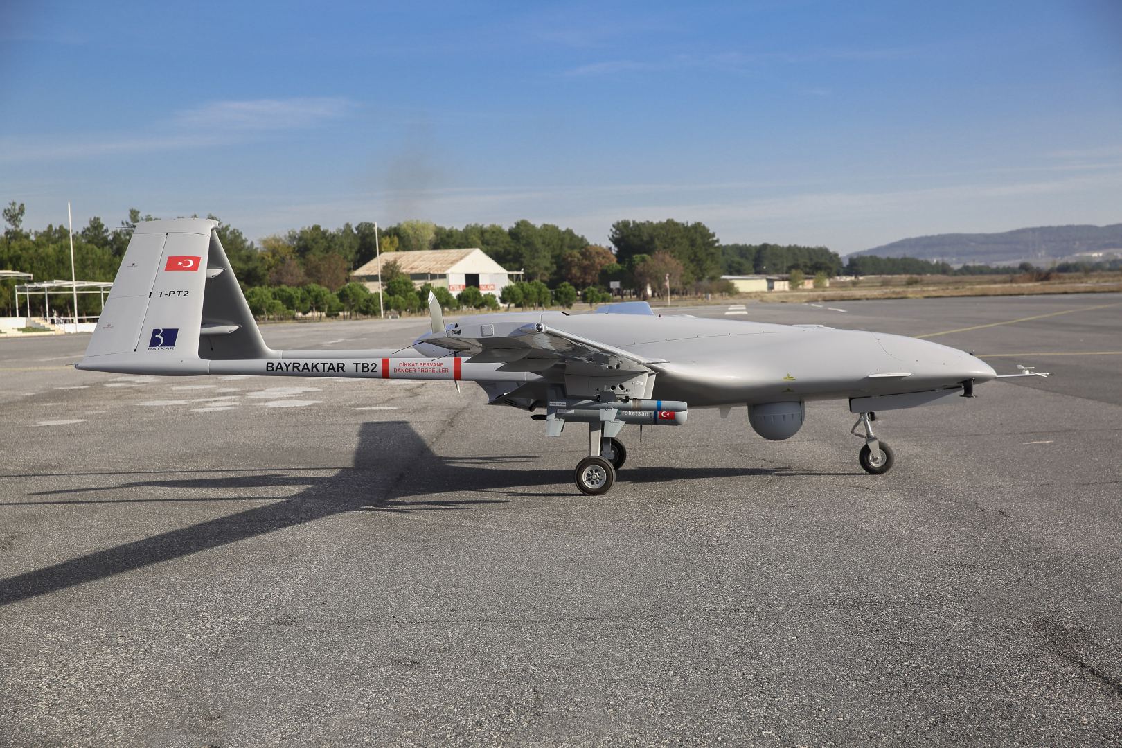 Romania boosts defense capabilities with Turkish Bayraktar TB2 combat drones