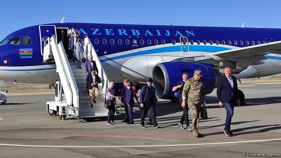 Visit of diplomats and military accredited in Azerbaijan to Shusha begins (PHOTO)