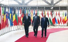 В Брюсселе состоялась встреча Президента Ильхама Алиева с президентом Совета Европейского Союза Шарлем Мишелем и премьер-министром Армении Николом Пашиняном (ФОТО/ВИДЕО)