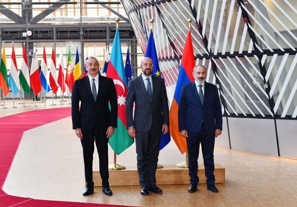 В ноябре в Брюсселе состоится трехсторонняя встреча лидеров Азербайджана, Армении и президента Совета ЕС