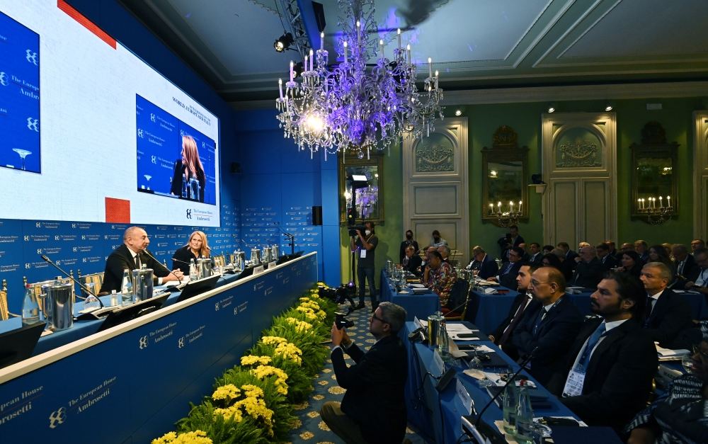 President Ilham Aliyev attends international forum in Cernobbio, Italy (PHOTO/VIDEO)