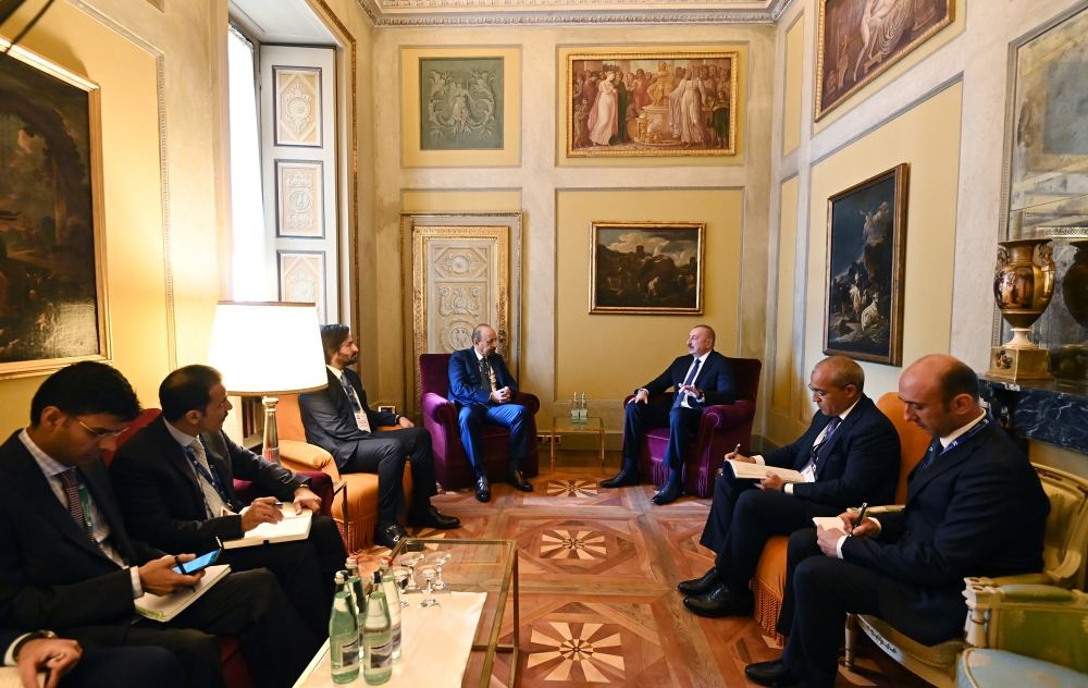 President Ilham Aliyev meets with Saudi Arabian minister of investment in Italian Cernobbio city (PHOTO/VIDEO)