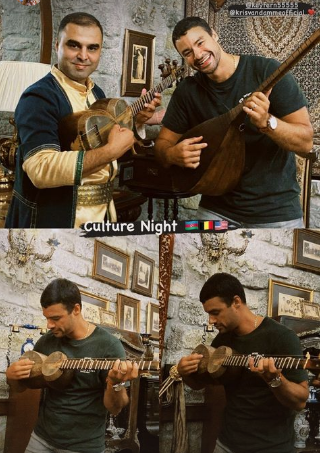 Ичеришехер, бульвар и азербайджанские национальные инструменты – Как сын Жан-Клода Ван Дамма проводит время в Баку  (ФОТО)
