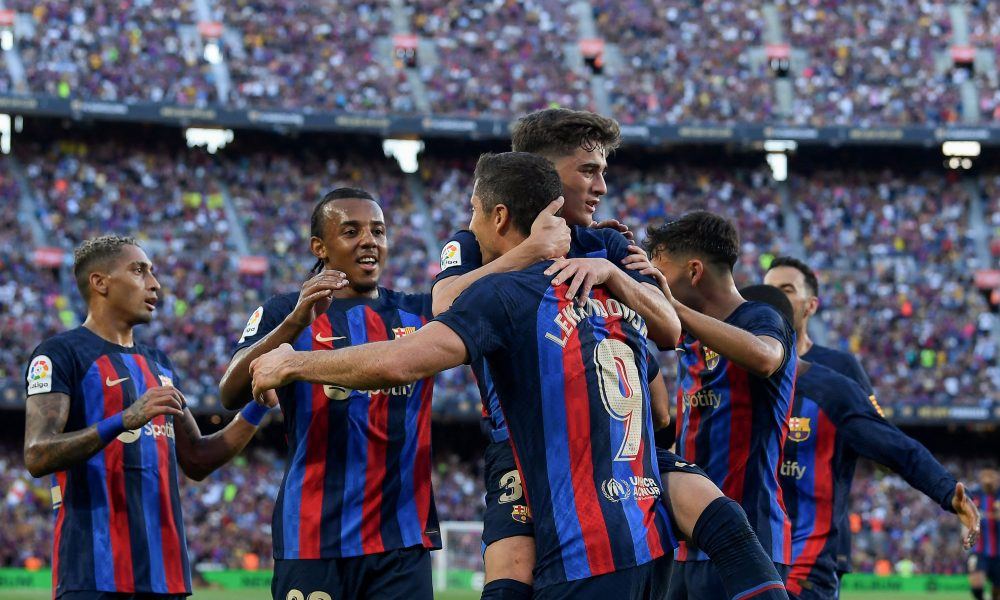 «Барселона» разгромила «Вильярреал» благодаря очередным голам Левандовского