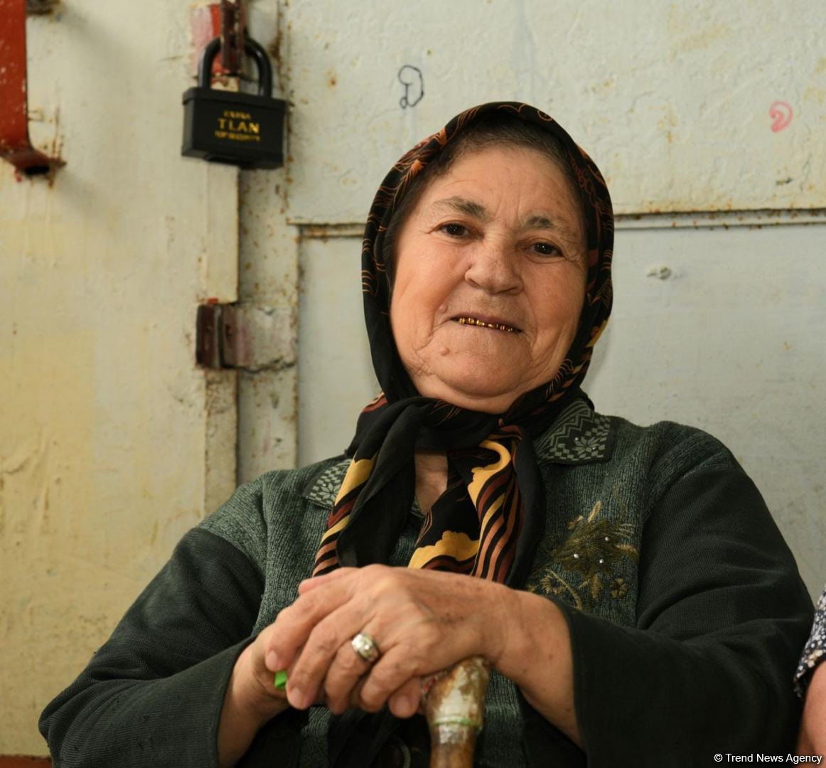 Another group of Azerbaijani citizens preparing to return to native Aghali village (PHOTO)