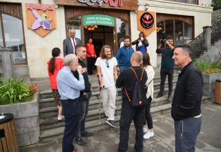 Началась поездка известных путешественников из более чем 20 стран в Карабах и Восточный Зангезур (ФОТО)