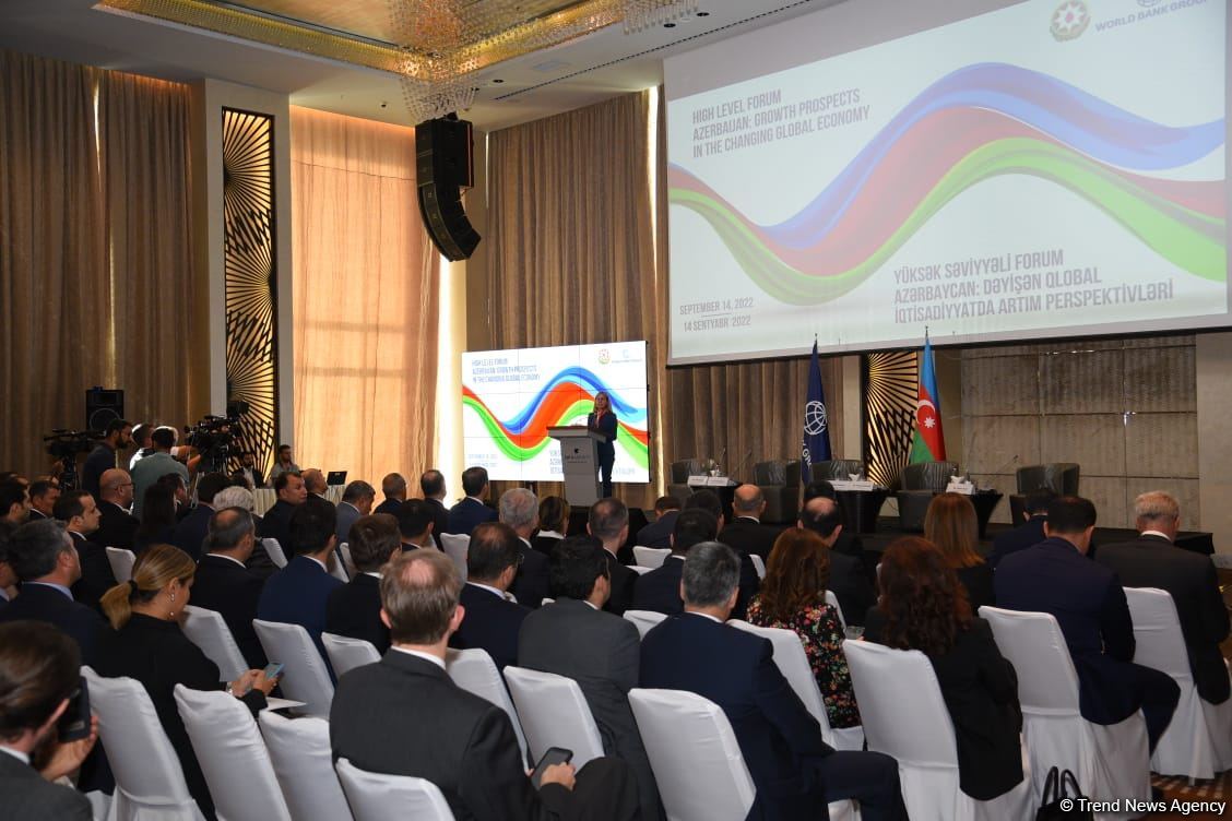 Dünya Bankı Azərbaycan iqtisadiyyatına 4,5 milyard dollardan çox investisiya qoyub - Anna Byerde (FOTO)