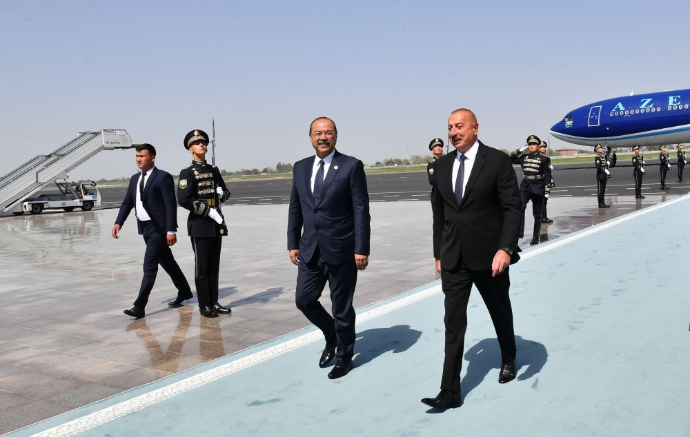 Президент Ильхам Алиев прибыл с визитом в Узбекистан (ФОТО/ВИДЕО)