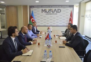 Обсуждено сотрудничество между MÜSİAD Azеrbaycan и рядом структур (ФОТО)
