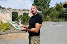 President Ilham Aliyev raises Azerbaijani flag in city of Lachin (PHOTO/VIDEO)