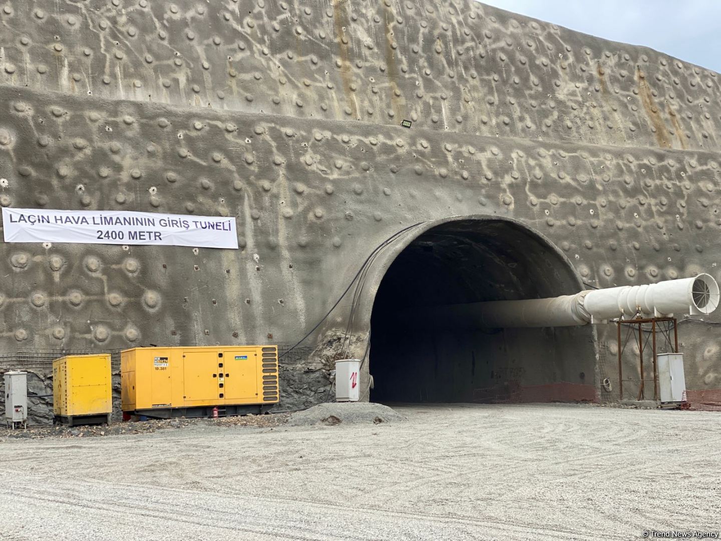 Entrance tunnel to Azerbaijan's Lachin International Airport under construction (PHOTO)