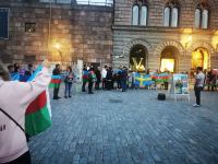 Aзербайджанская община провела пикет перед парламентом Швеции (ФОТО)