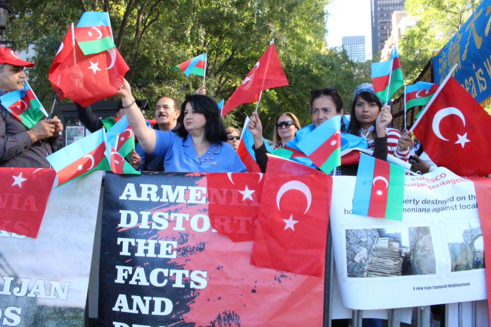 Azerbaijani community protests against Armenian provocations in front of UN headquarters (PHOTO)