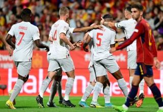 Сборная Испании уступила швейцарцам в матче футбольной Лиги наций