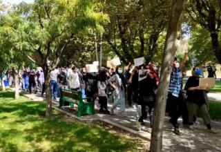 Students of Tarbiat Modares University hold protest action in Iran’s capital (PHOTO)