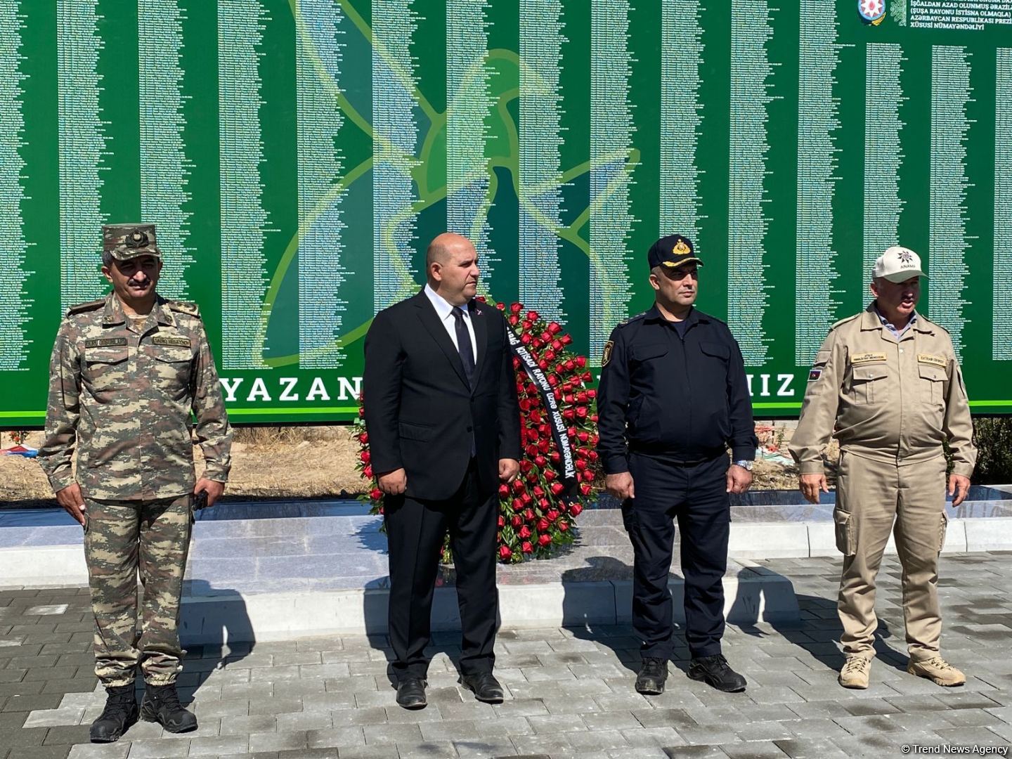 Azerbaijani people honor memory of martyrs in Aghdam (PHOTO)