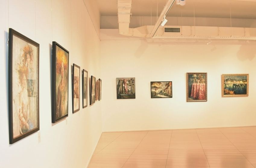 Тайна красок в Баку – выставка работ Лятафет Мамедовой (ФОТО)
