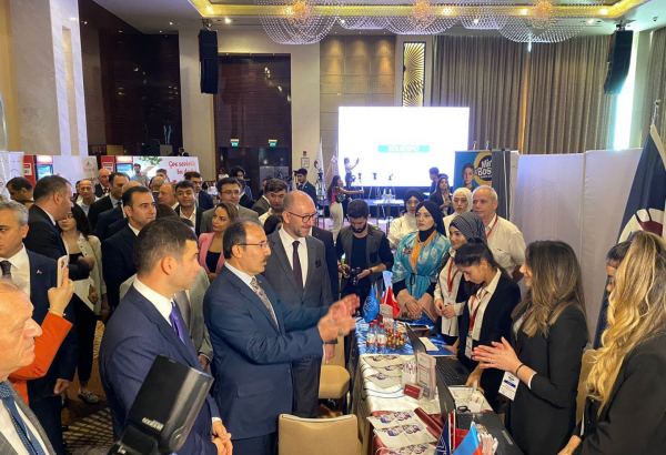 Bakıda "BYF EduExpo 2022" təhsil sərgisi işə başlayıb (FOTO)