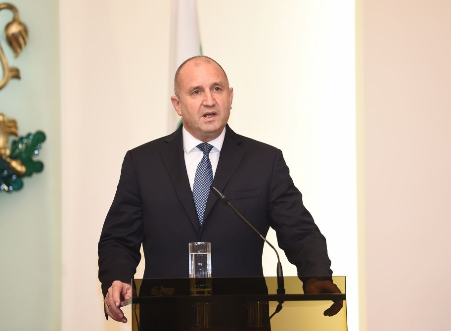Еще 3 европейские страны хотят получать дополнительный объем газа из Азербайджана - Румен Радев