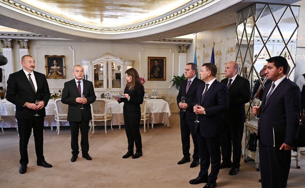 Dinner hosted in honor of President Ilham Aliyev (PHOTO/VIDEO)