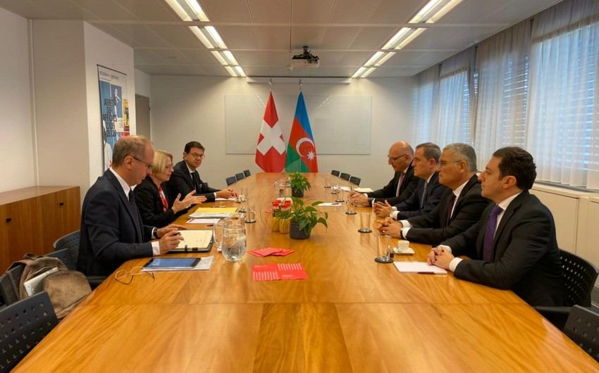 Глава МИД Азербайджана встретился в Женеве с госсекретарем Швейцарии (ФОТО)