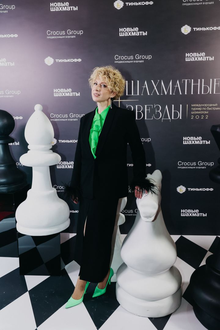 Теймур Раджабов и новые шахматные звезды (ФОТО)