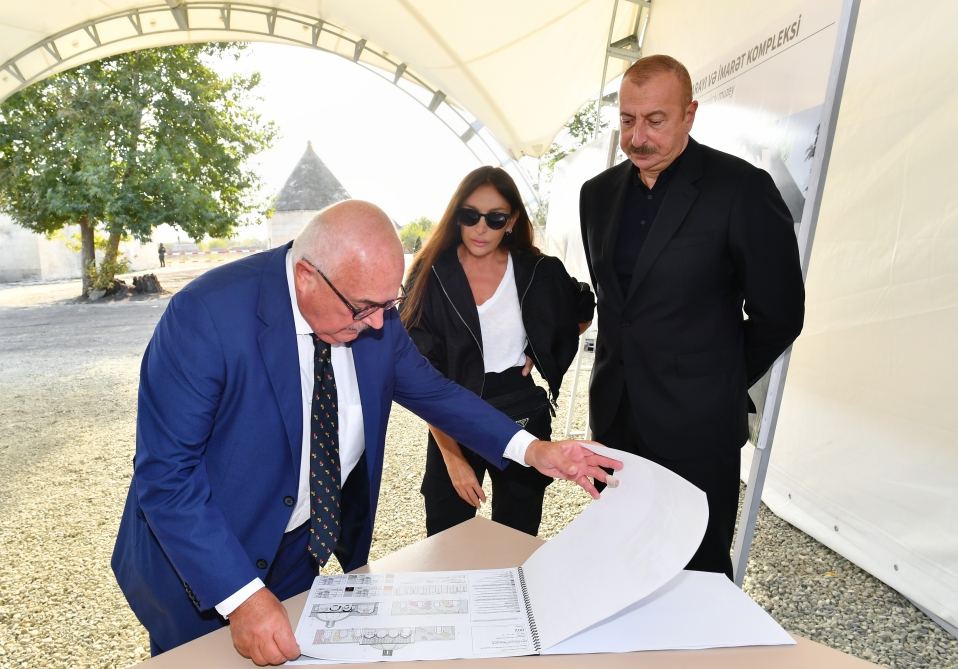 President Ilham Aliyev and First Lady Mehriban Aliyeva get acquainted with works to be done in Imarat Complex, and unveiled mausoleum of Khurshidbanu Natavan (PHOTO/VIDEO)