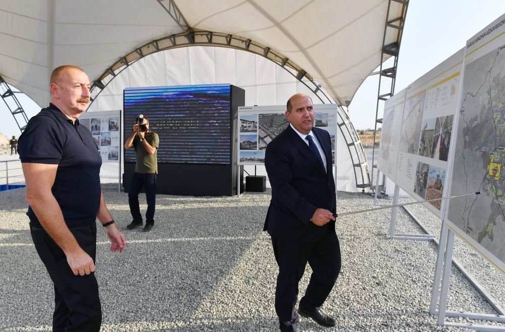 Президент Ильхам Алиев принял участие в церемонии закладки фундамента села Сарыджалы Агдамского района (ВИДЕО)
