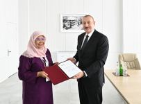 Президент Ильхам Алиев принял исполнительного директора Программы ООН по населенным пунктам (ФОТО/ВИДЕО)