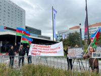 Азербайджанская община провела пикет перед посольством Армении в Нидерландах (ФОТО)