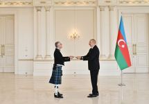 President Ilham Aliyev receives credentials of incoming ambassador of UK (PHOTO/VIDEO)