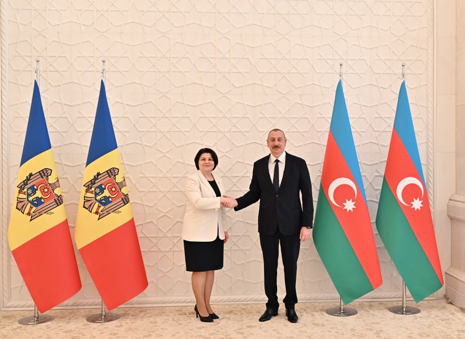 President Ilham Aliyev holds one-on-one meeting with Moldovan PM (PHOTO/VIDEO)