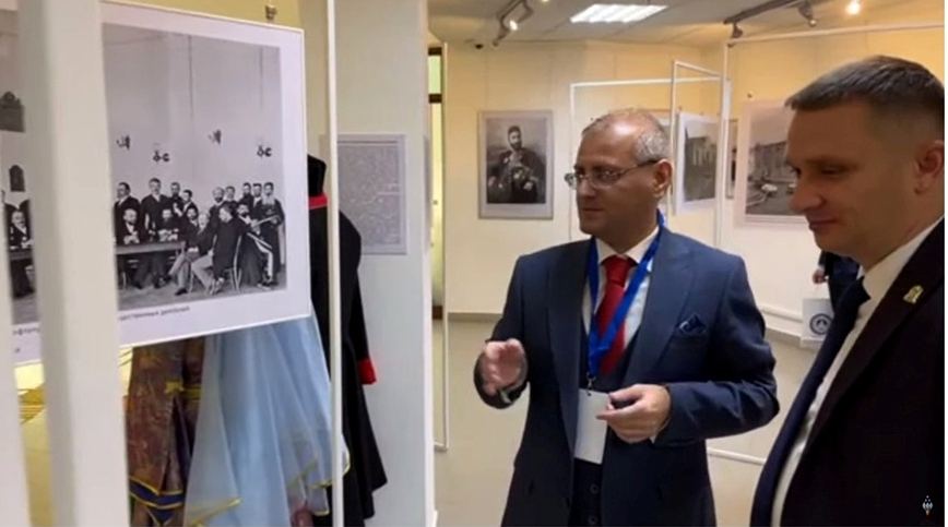 В России открылась выставка, посвященная известному меценату Гаджи Зейналабдину Тагиеву (ФОТО)